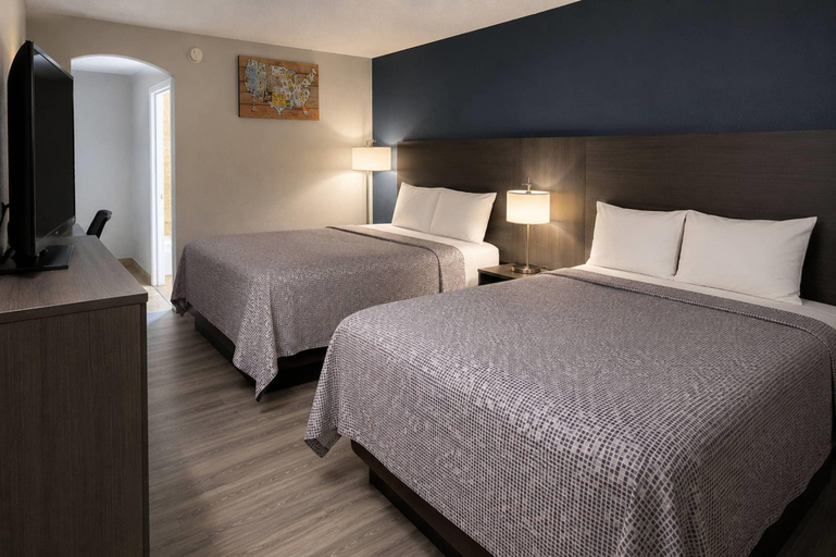 Bedroom 3, Econo Lodge Allentown North, Lehigh