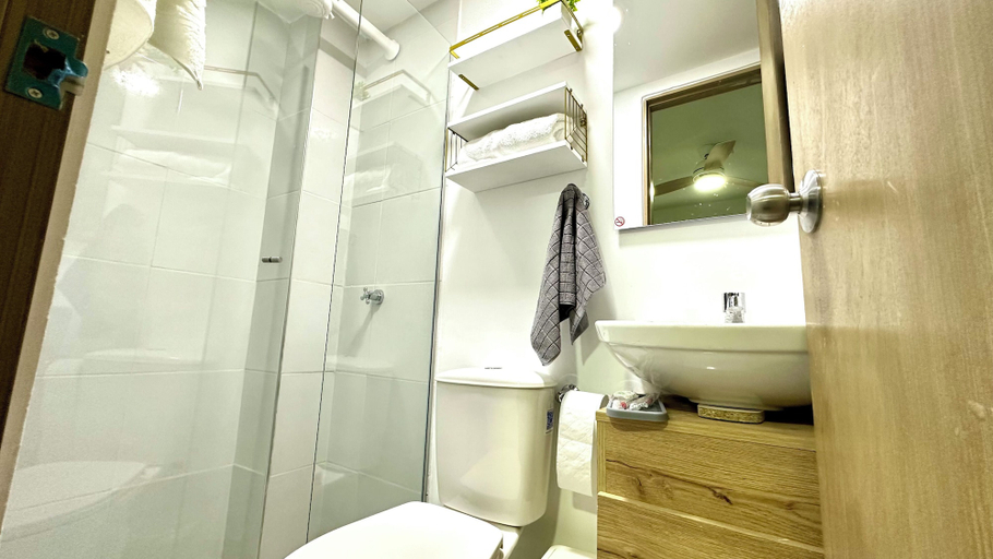 Bathroom 3, Fátima Hotel, Medellín