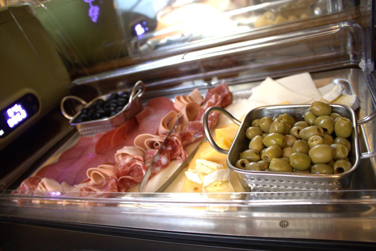 Food & Drinks 5, Mezonvin, Antwerpen