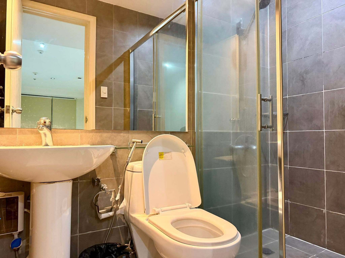 Bathroom 5, The Gramercy Residences, Makati City
