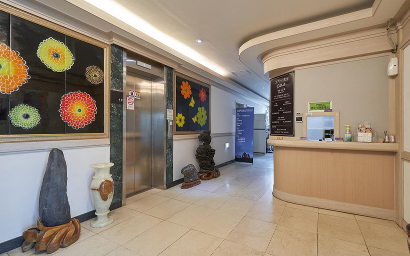 Others 4, Daebudo Hotel O2B, Hwaseong
