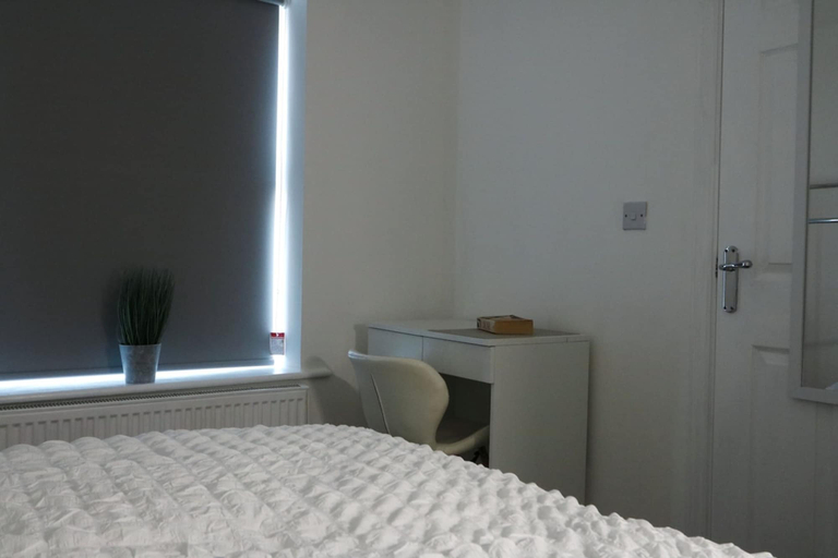 Room 4, Hillwood Court Central Thornaby, Stockton-on-Tees
