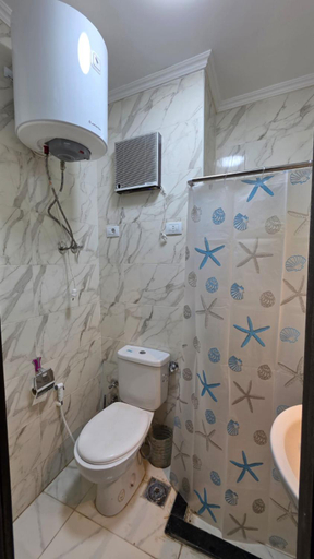 Bathroom 4, بورتو جولف مارينا, El Alamein