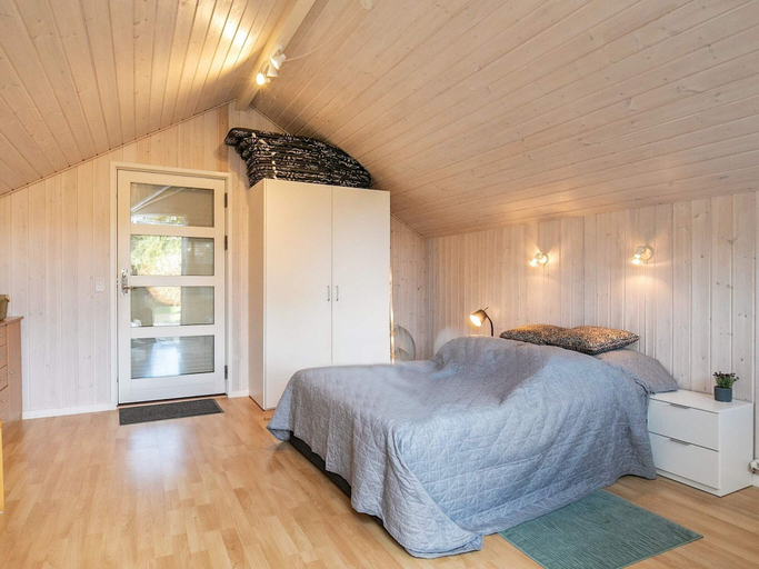 Bedroom 2, 4 Star Holiday Home in Hals, Aalborg