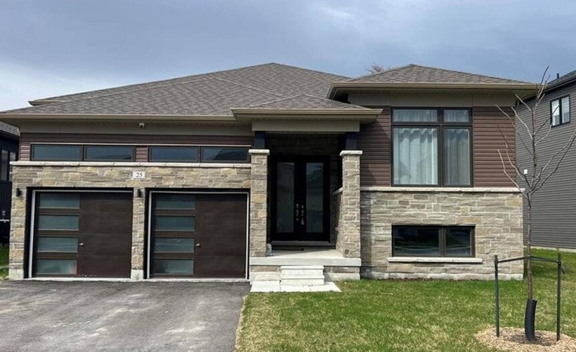 2, Beatrice Beach House, Simcoe