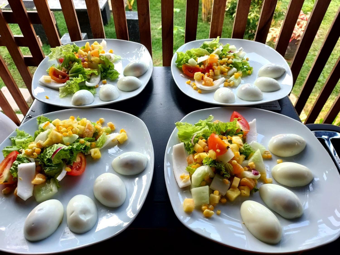 Food & Drinks 4, Dhanashi Villa Talalla, Devinuwara