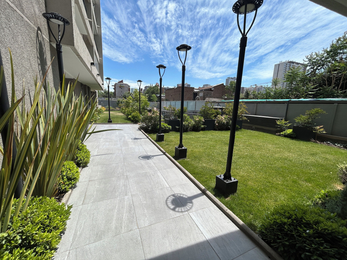 Property grounds 5, Stgo Metro A. Hurtado - Domus Travels, Santiago