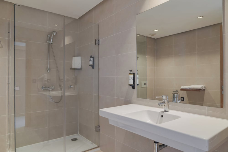Bathroom 5, Pestana Casablanca, Seaside Suites & Residences, Casablanca