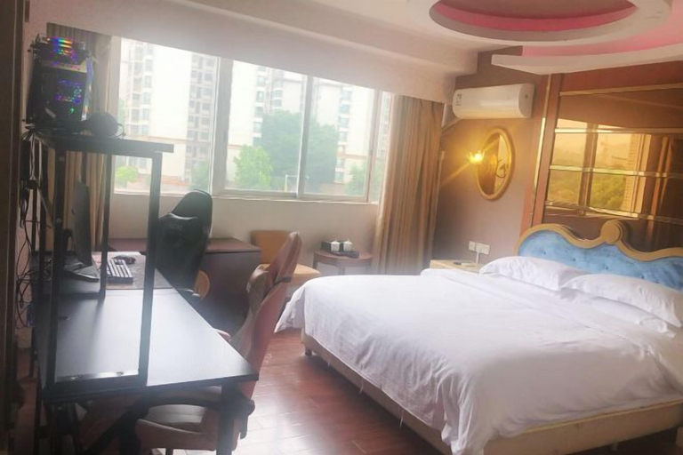 Bedroom 3, Friendly Hotel (Shaoguan Nanhua Temple), Shaoguan
