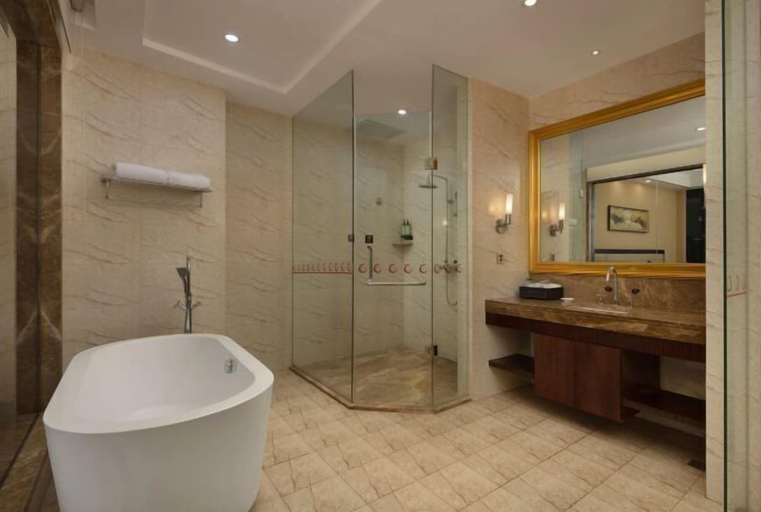 Bathroom 3, Long Teng International Hotel, Chenzhou