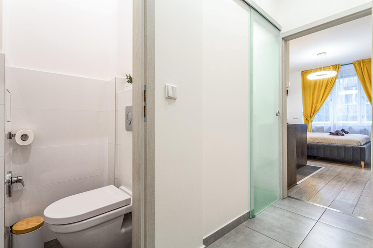 Bathroom 3, Prague Days - Elegant Open-plan Apartment in Old Town, Praha 1
