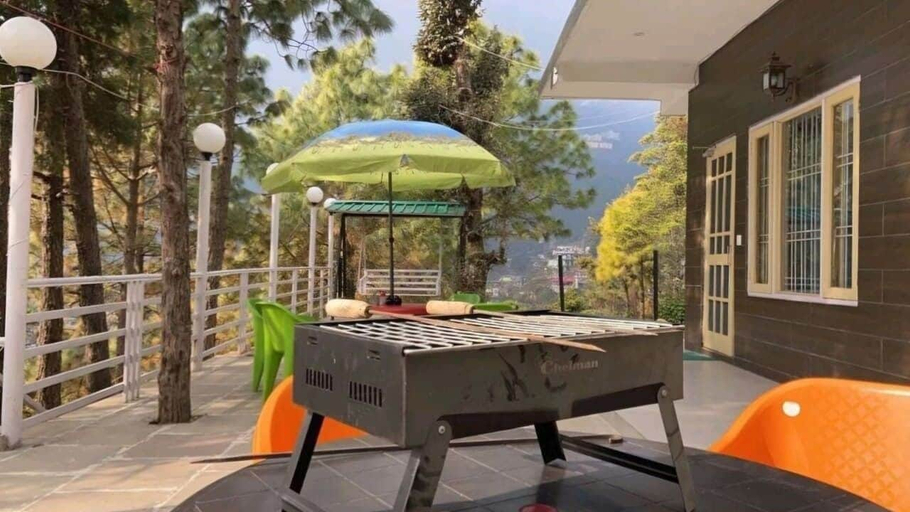 Outdoor dining 5, Rudrashray Paradise Mussoorie, Dehradun