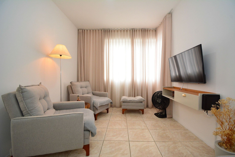 Living area 3, Apartamento na Trindade - CEN008, Florianopolis