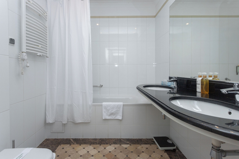 Bathroom 3, Hotel Polski Pod Białym Orłem, Kraków City