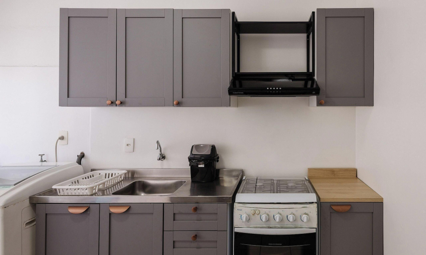 Private kitchen, Beachfront apt BC Center Close to Attract. Eal0704, Balneário Arroio do Silva
