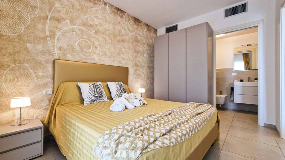 Room 5, Charming Apartment With Delightful Views, Venezia