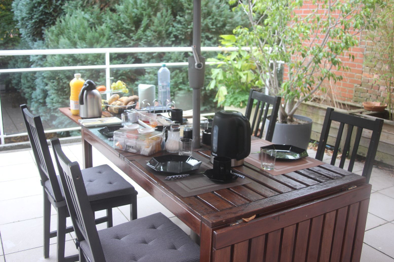 Outdoor dining 2, B&B Middelheim Guest House, Antwerpen