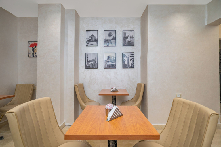 Dining 5, Queen Palace Hotel, Qasr an-Nil