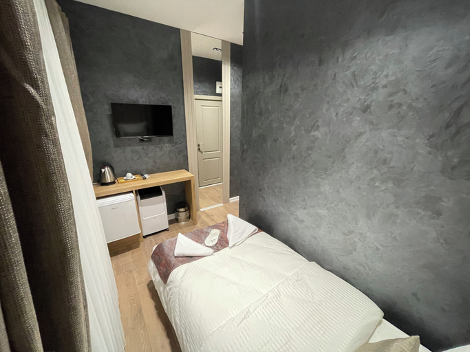 Room 5, SOSYETE OTEL, Merkez