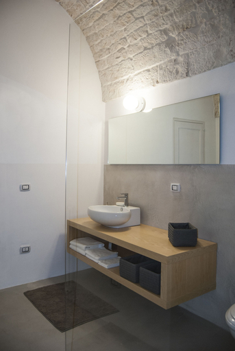 Bathroom 4, Casetta Annina by Wonderful Italy, Brindisi