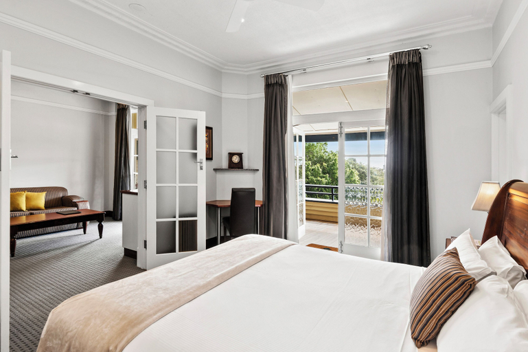 Room 4, Caves House Hotel, Busselton