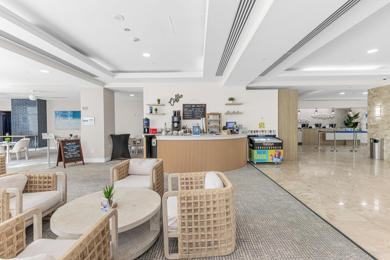 Lobby, 2 Bedroom 2 Bathroom 2 Blocks from Beach, Broward