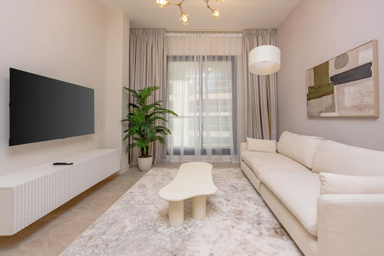 Living area 5, Partial marina view prime location, Dubai