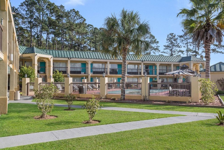 5, Magnuson Hotel Hardeeville, Jasper