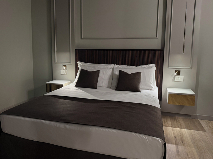 Bedroom 3, Hotel Serafino, Padua