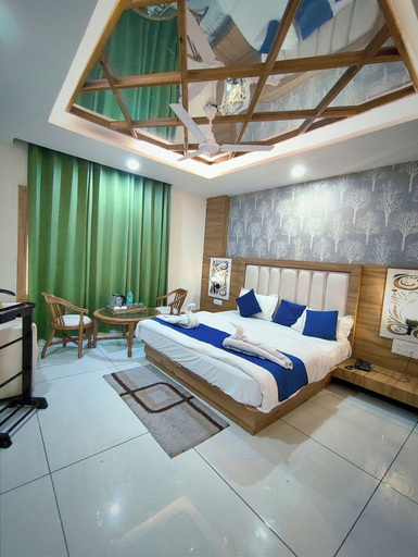 Room 2, Blue Bella Boutique Hotel Haridwar, Dehradun