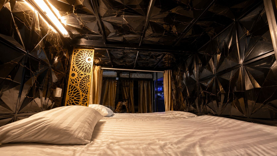 Bedroom 4, Hangover Hostel Patong, Pulau Phuket
