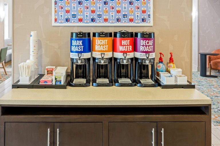 Food & Drinks 5, Hampton Inn & Suites New Albany Columbus, Franklin