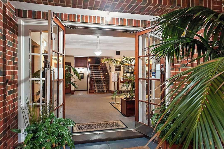 Interior, Caves House Hotel, Busselton
