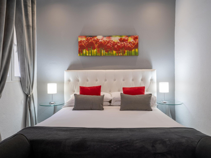 Room 3, Vista Piscina en Andaluc a del Mar, Málaga