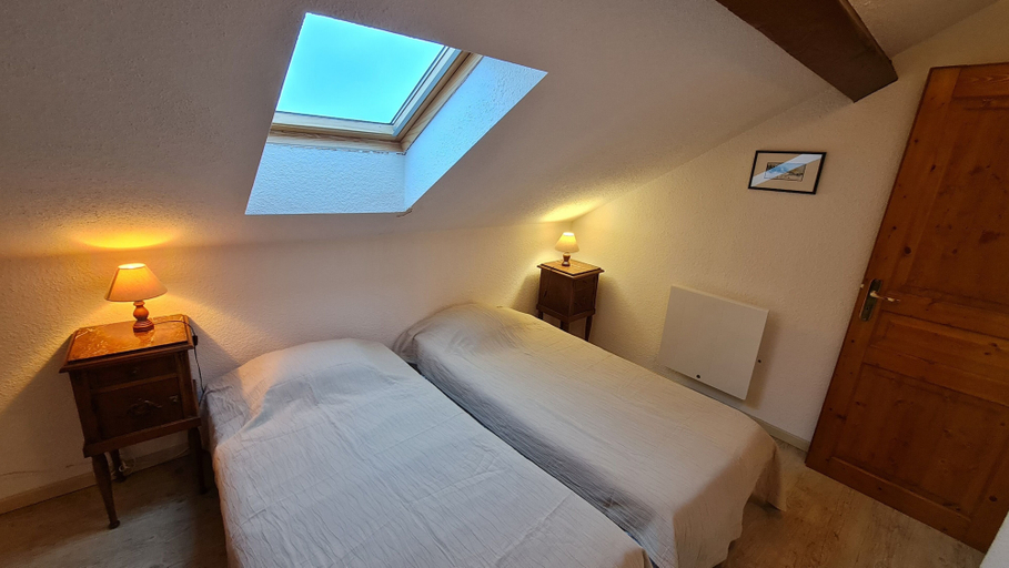 Bedroom 2, DOMAINE DES GRAVIERS, Vosges