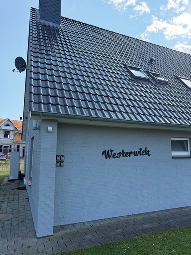 Property entrance, Westerwiek Apartments, Nordfriesland