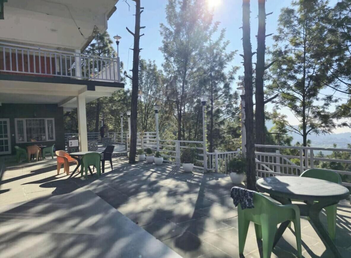 Outdoor dining 3, Rudrashray Paradise Mussoorie, Dehradun