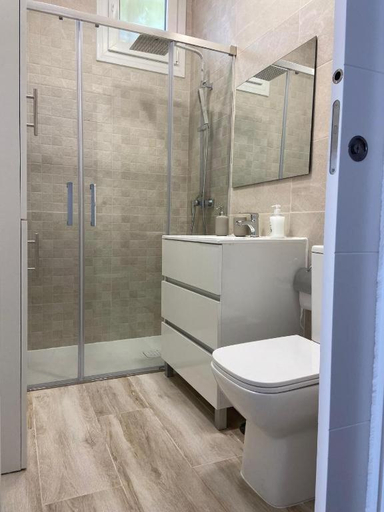 Bathroom 3, Apartamentos BEACHYDAYS Alessandri, Málaga