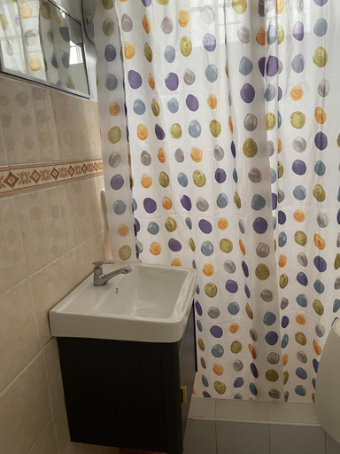 Bathroom 2, Masferre Country Inn, Sagada