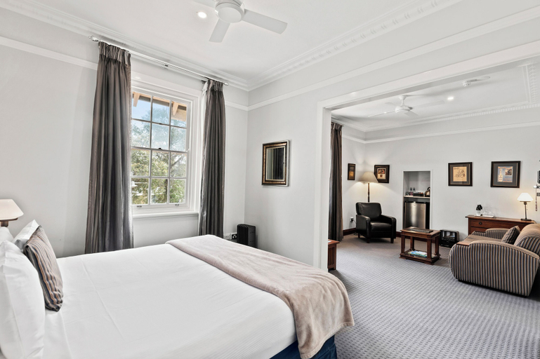 Room 2, Caves House Hotel, Busselton