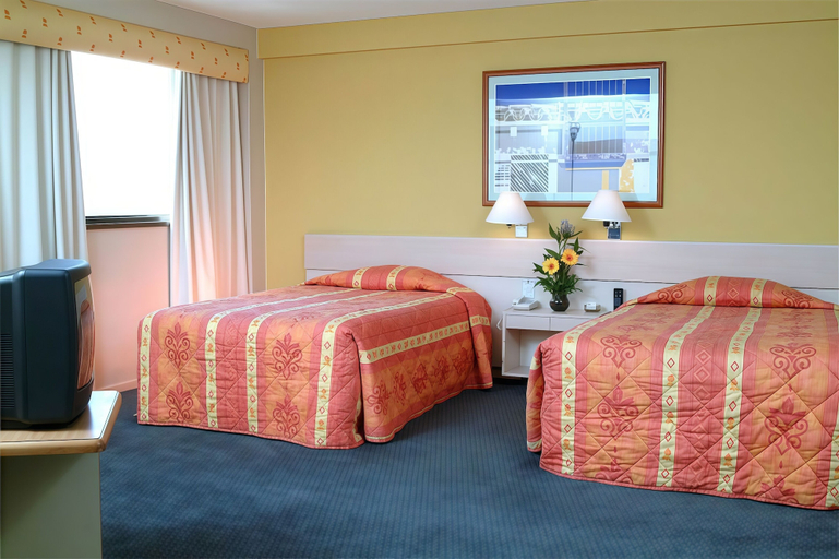 Room 4, Hotel Lincoln Suites, Libertador