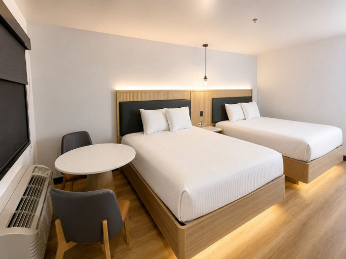 Room 2, Casa Blanca Hotel - Jurupa Valley 60 Fwy, Riverside