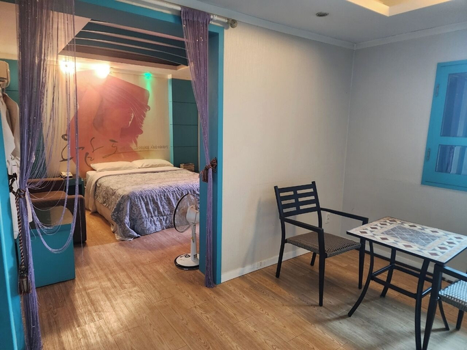 Room 5, REMINICE, Yongin