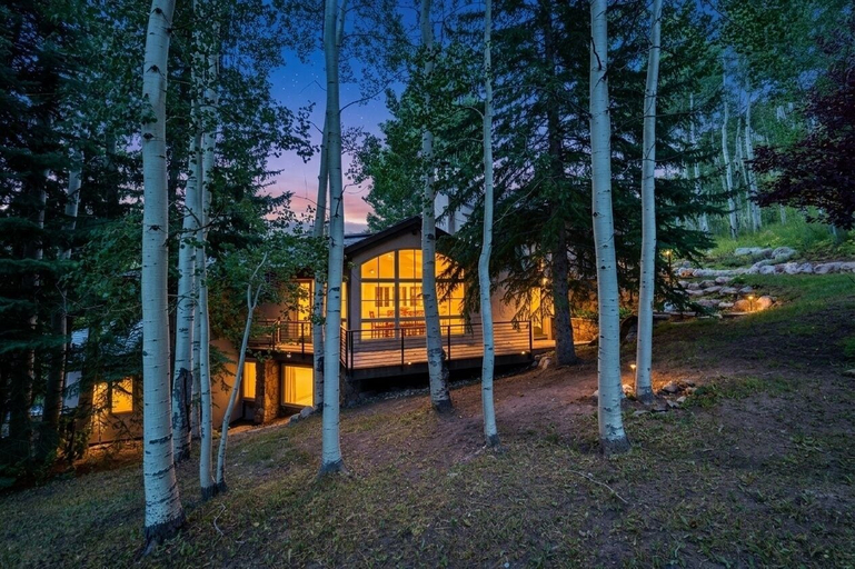 Exterior 2, For486 5 Bedroom Home, Eagle