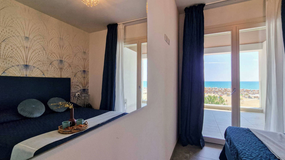 Room 3, Charming Apartment With Delightful Views, Venezia