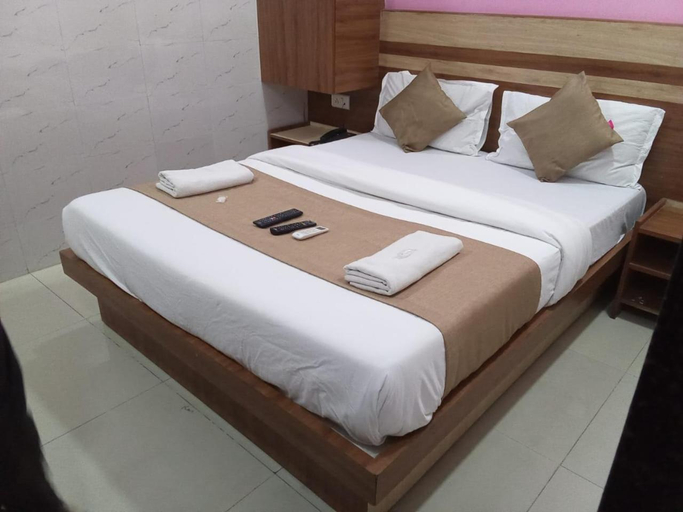 4, hotel shree krishna, Ahmadabad