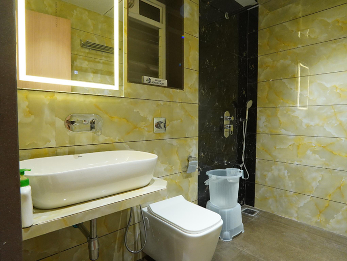 Bathroom 5, Anand Agro Resort, Satara