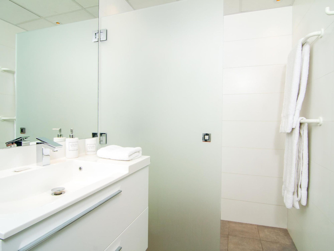 Room 5, 1 Dormitorio Andalucia del Mar Ref 209, Málaga