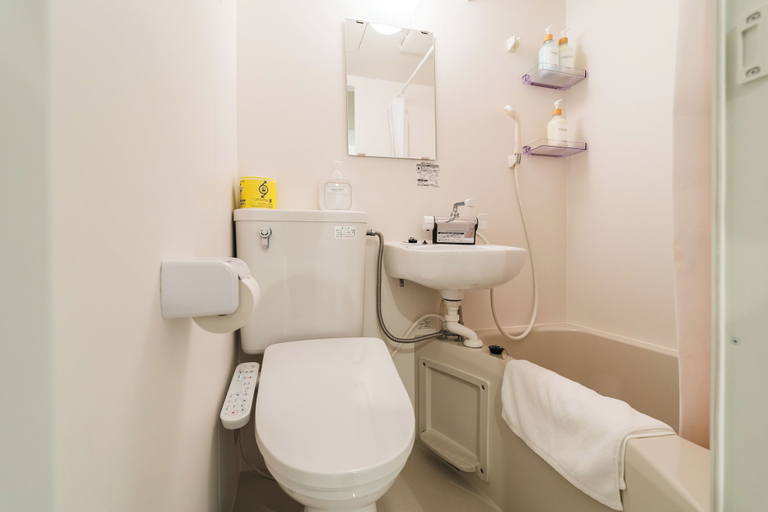 Bathroom 3, MAIDO - DOYANEN HOTELS, Osaka