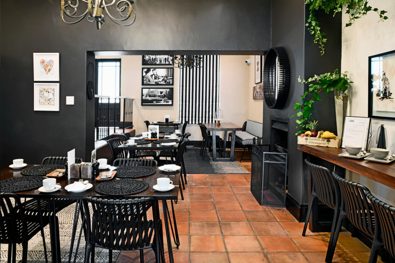 Food & Drinks 3, Ashbourne House, Cape Winelands